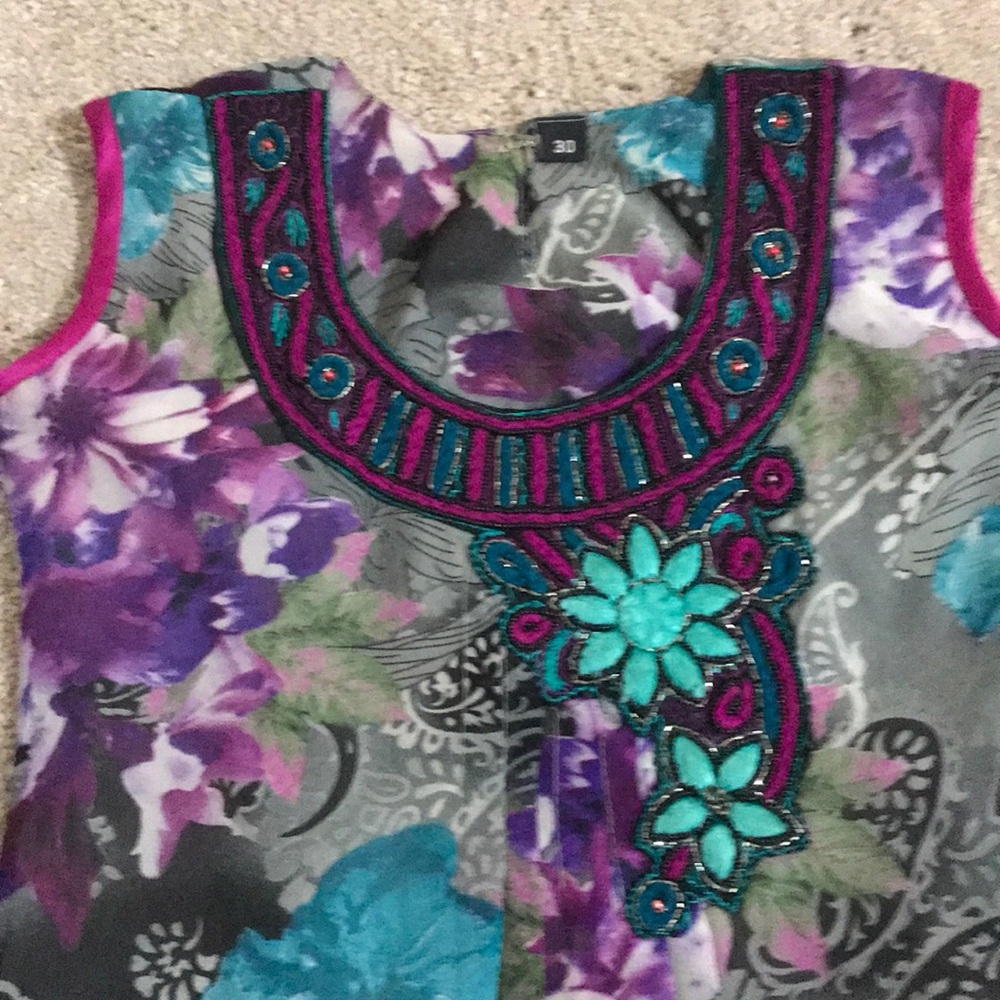 Girls kurti set/ Indian dress ( India size 30) - Picture 2 of 3
